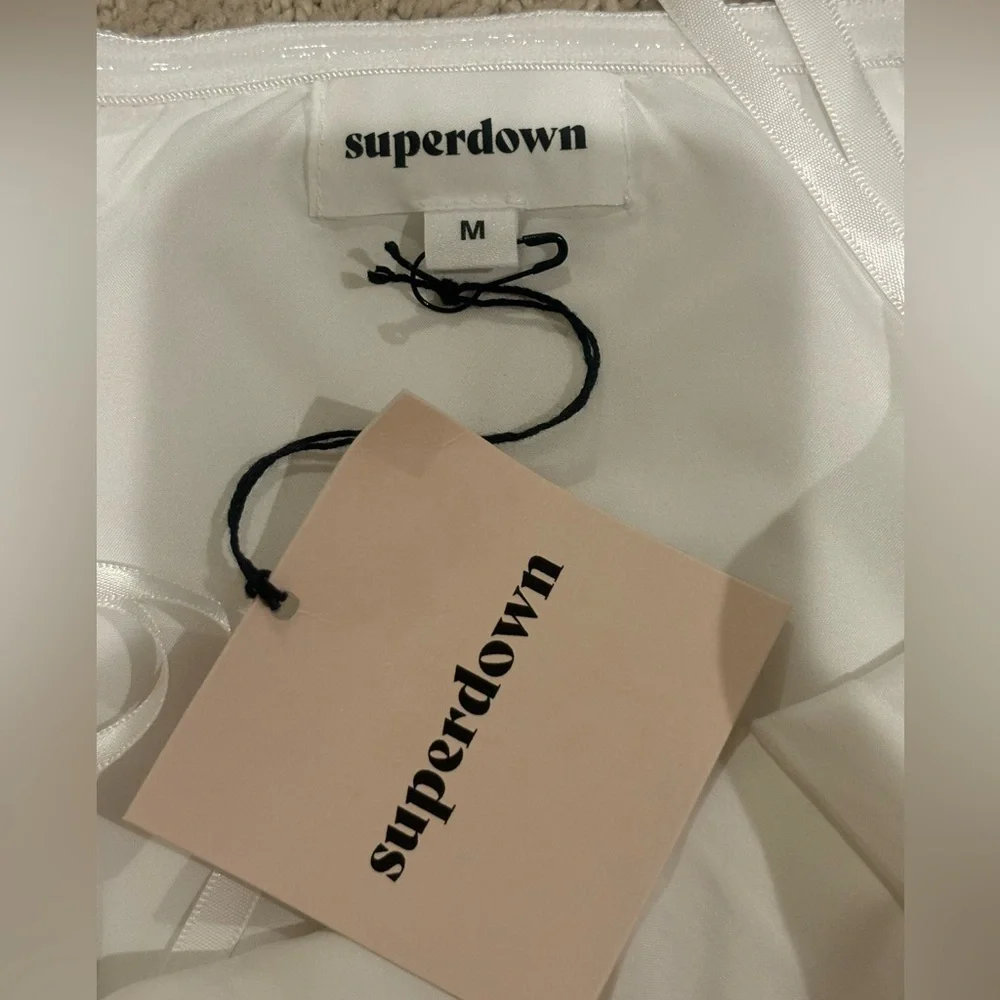 Superdown Quincy strapless top size women’s medium new with tags - Picture 3 of 3